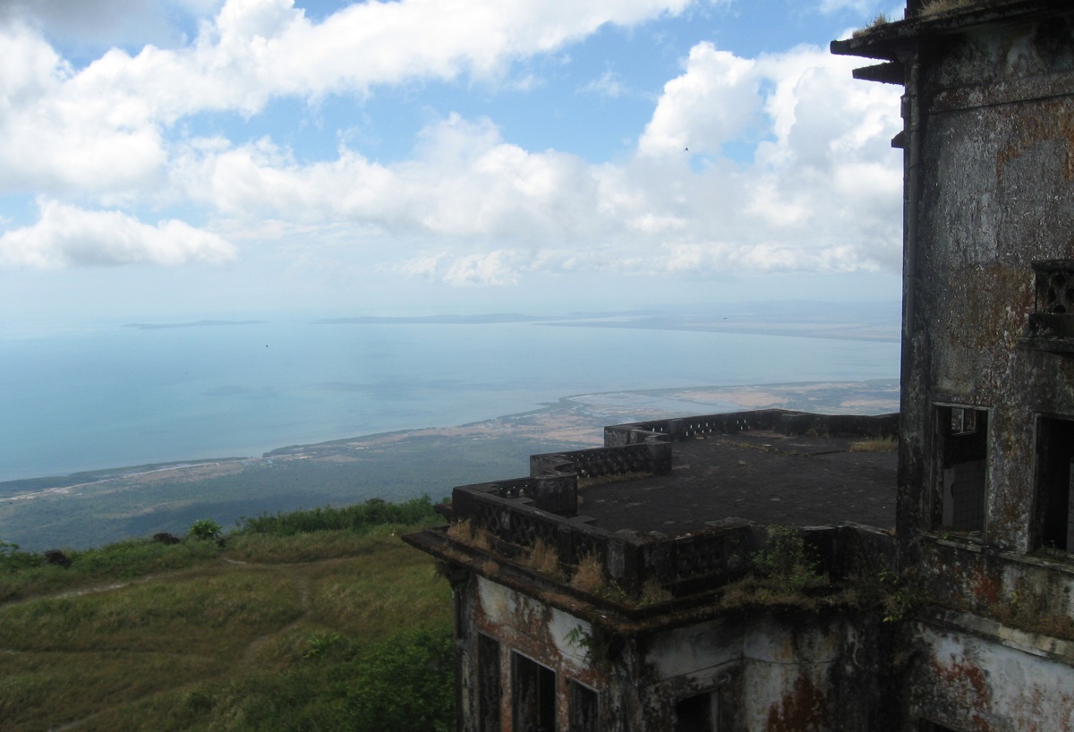 Bokor Hill